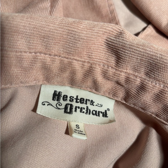 Hester & Orchard Button Down Corduroy Shirt - Picture 9 of 9